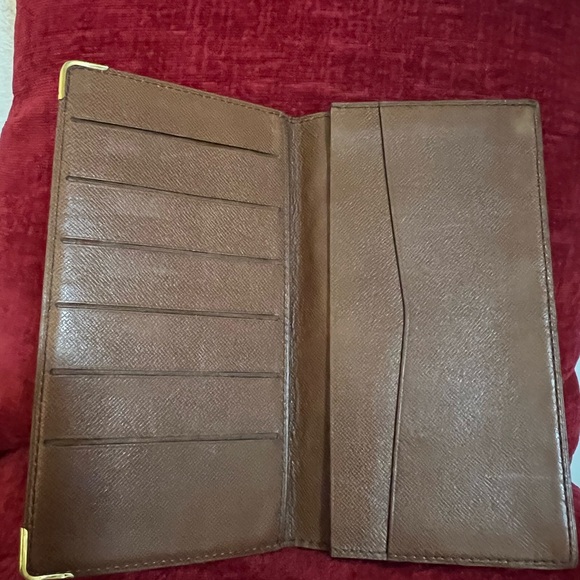 LOUIS VUITTON AUTHENTIC MONOGRAM BIFOLD WALLET WITH GOLD EDGEWARE. EUC. - Picture 3 of 8